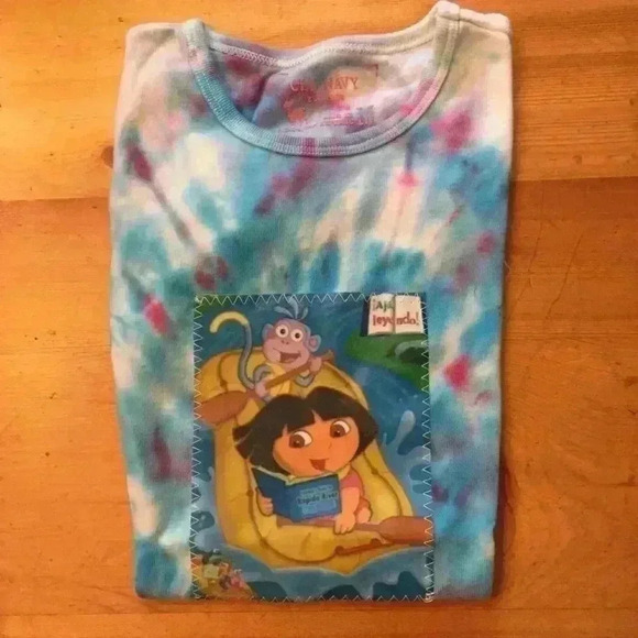 New! Dora Tie dye T-shirt girls S blue M Character - Picture 4 of 4